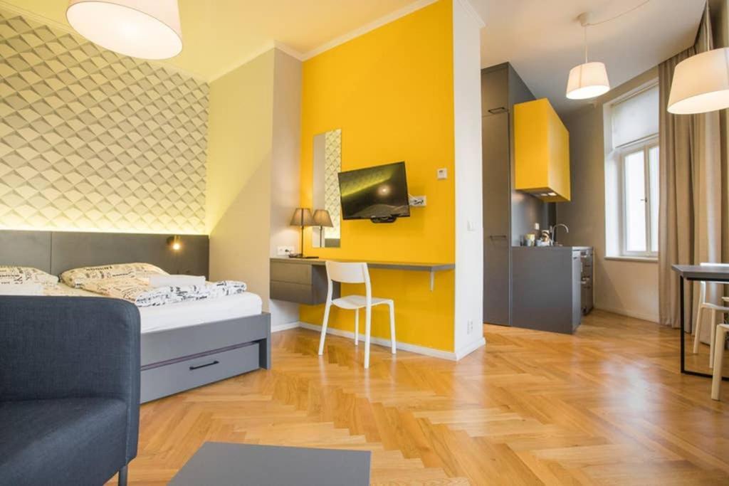Design Studio Andel, All Historical Sights Walkable Prague Luaran gambar